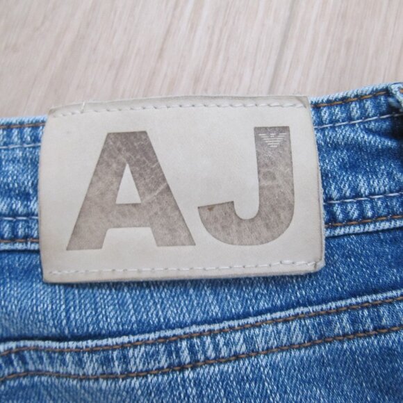 COPY - Vintage low rise Armani jeans - Picture 11 of 13